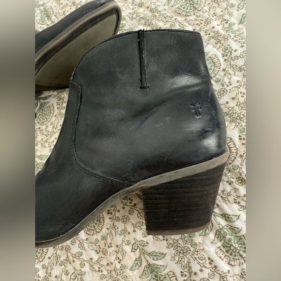 Frye Boots - Picture 3 of 8